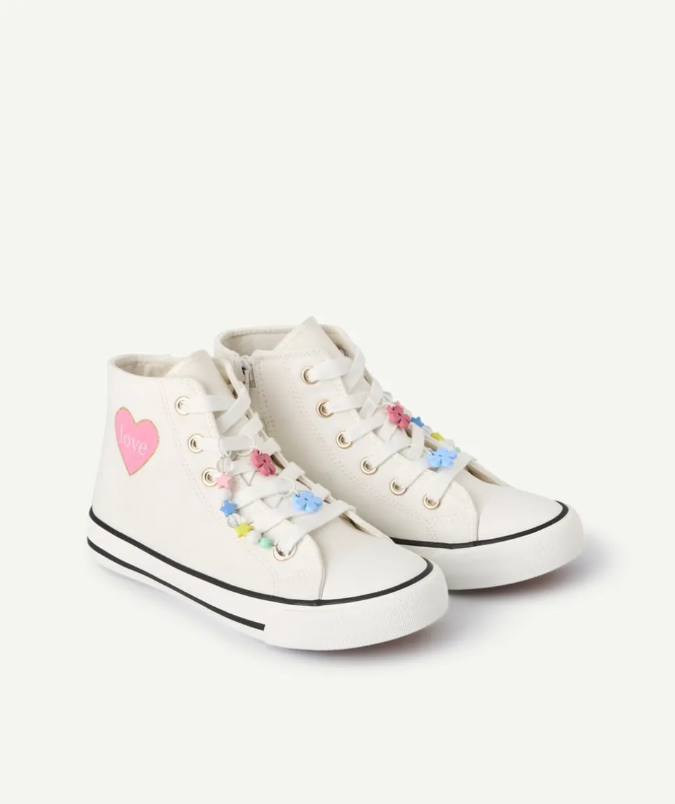 Baskets fille blanches imprimé cœur