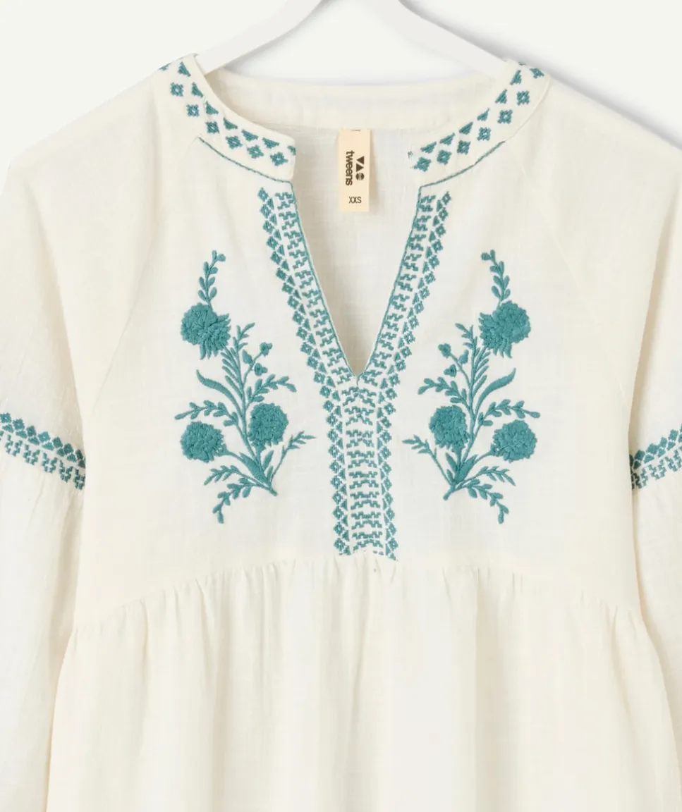 Blouse fille oversize écru broderies