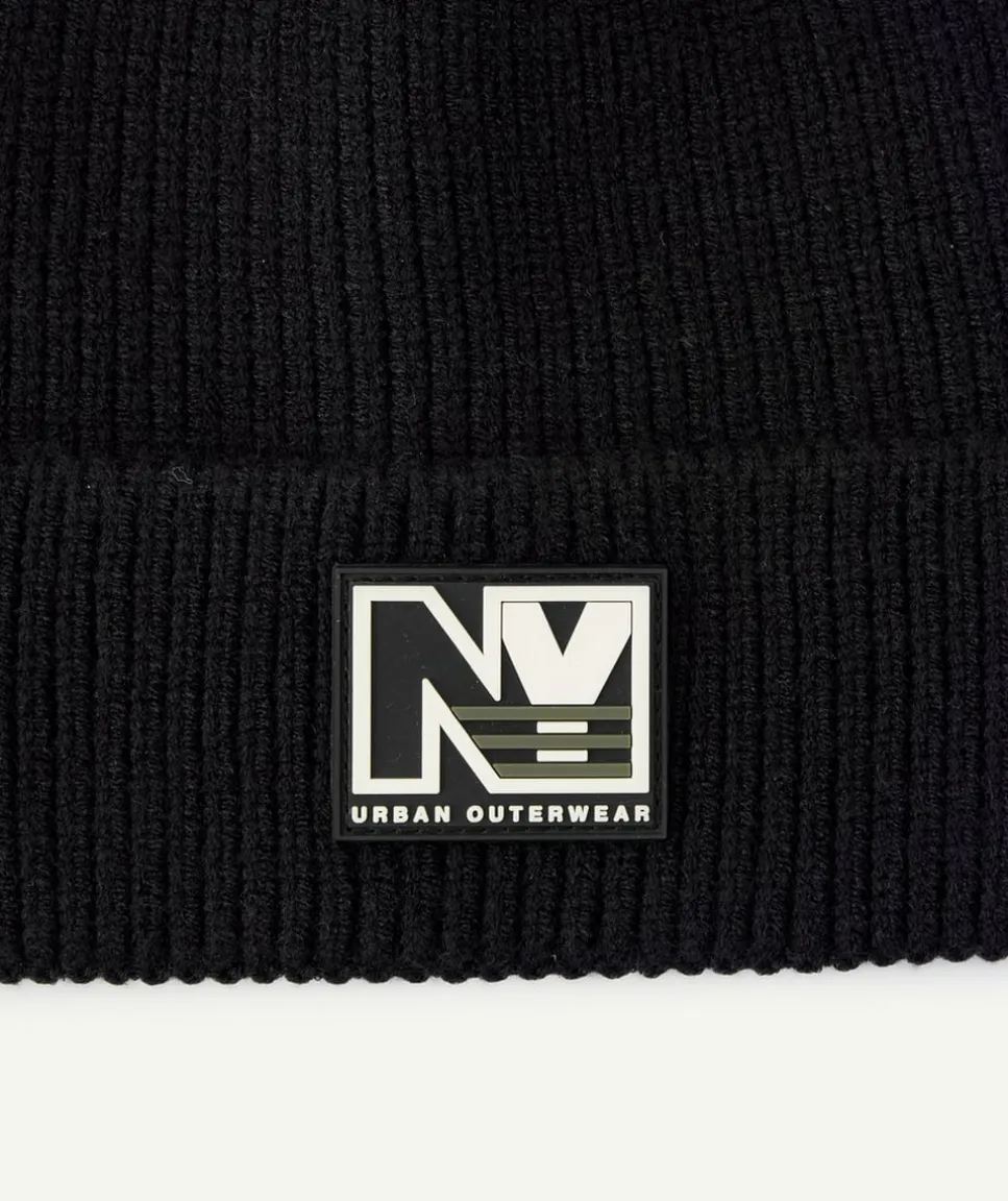 Bonnet garçon noir maille côtelée patch