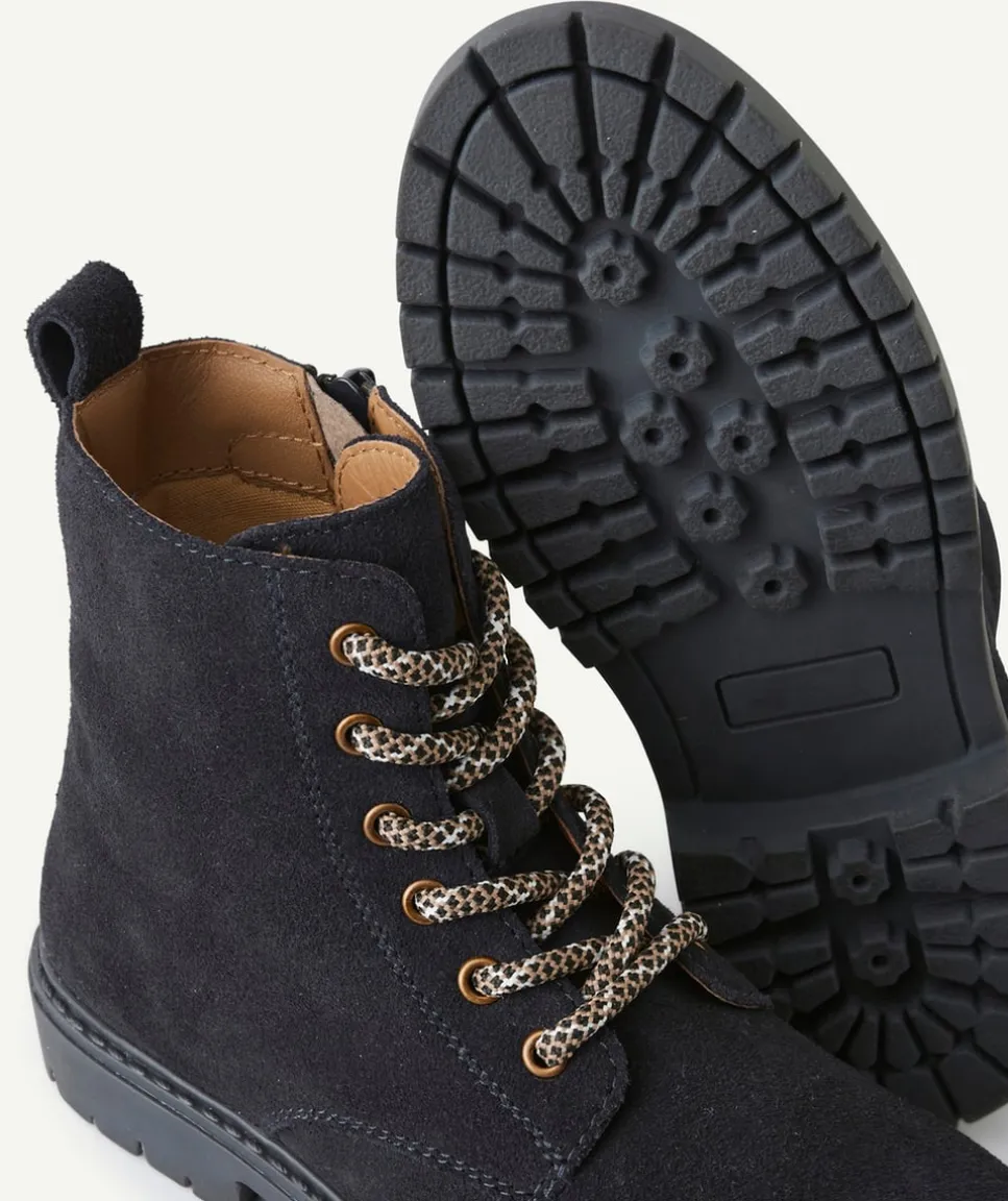 Bottes garçon en partie en cuir noir à faux lacets