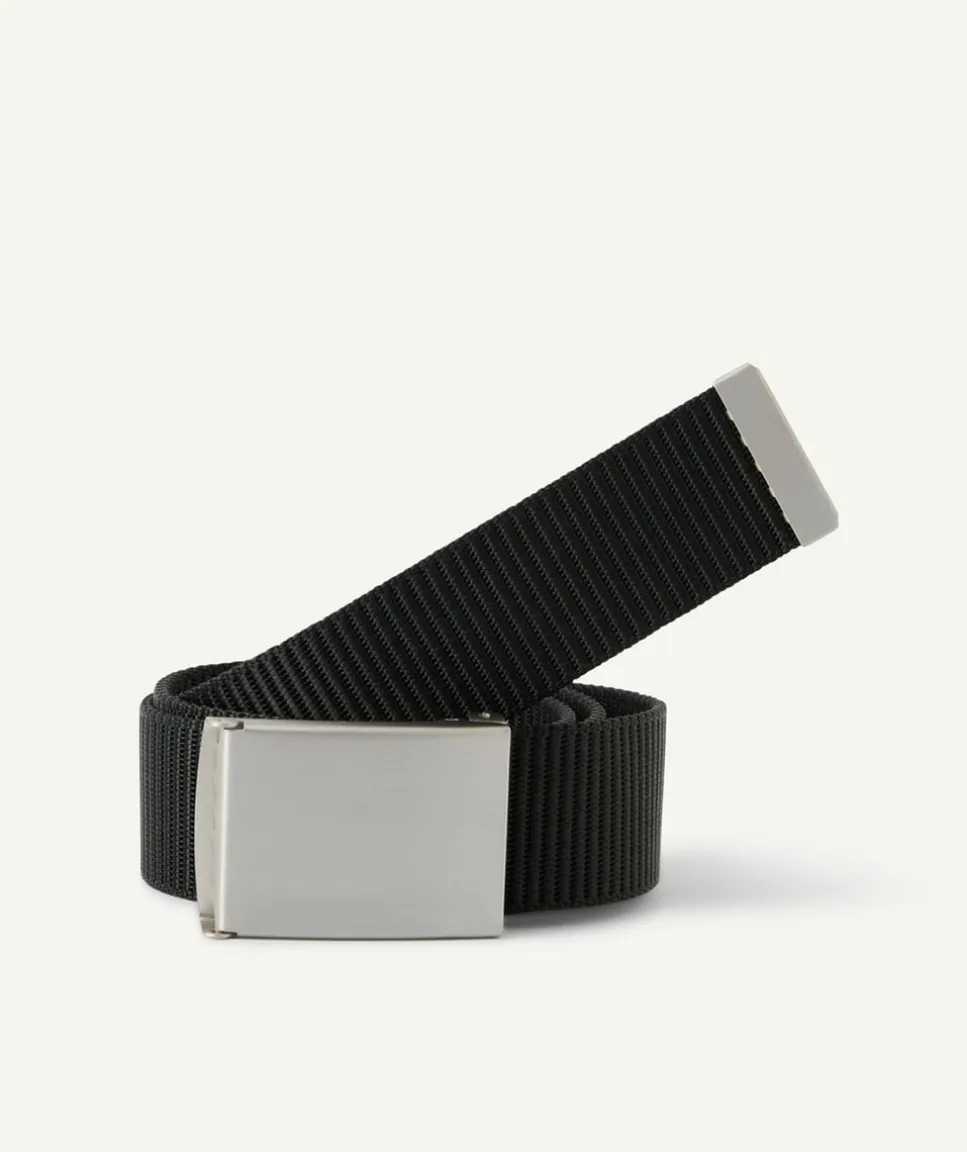 Ceinture noire avec boucle métallique