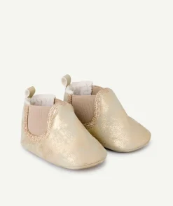 Chaussons bébé fille couleur dorée et pailletés