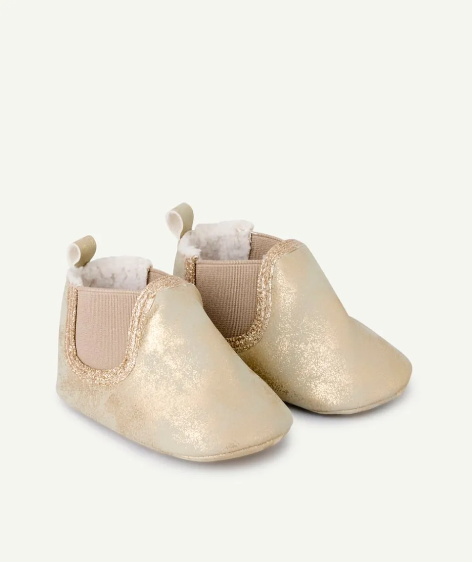Chaussons bébé fille couleur dorée et pailletés