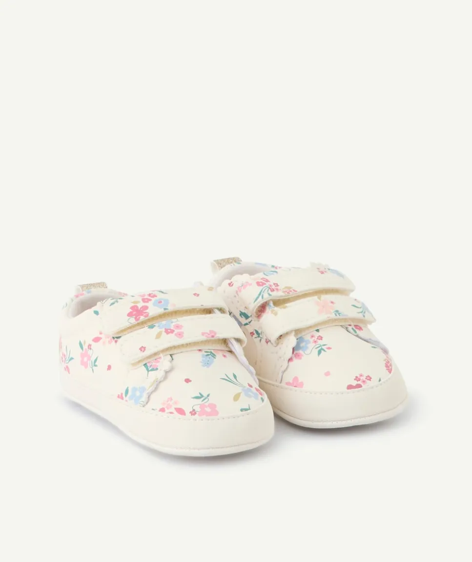 Chaussons bébé fille fleuris