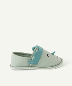 Chaussons garçon vert imprimé dinosaure