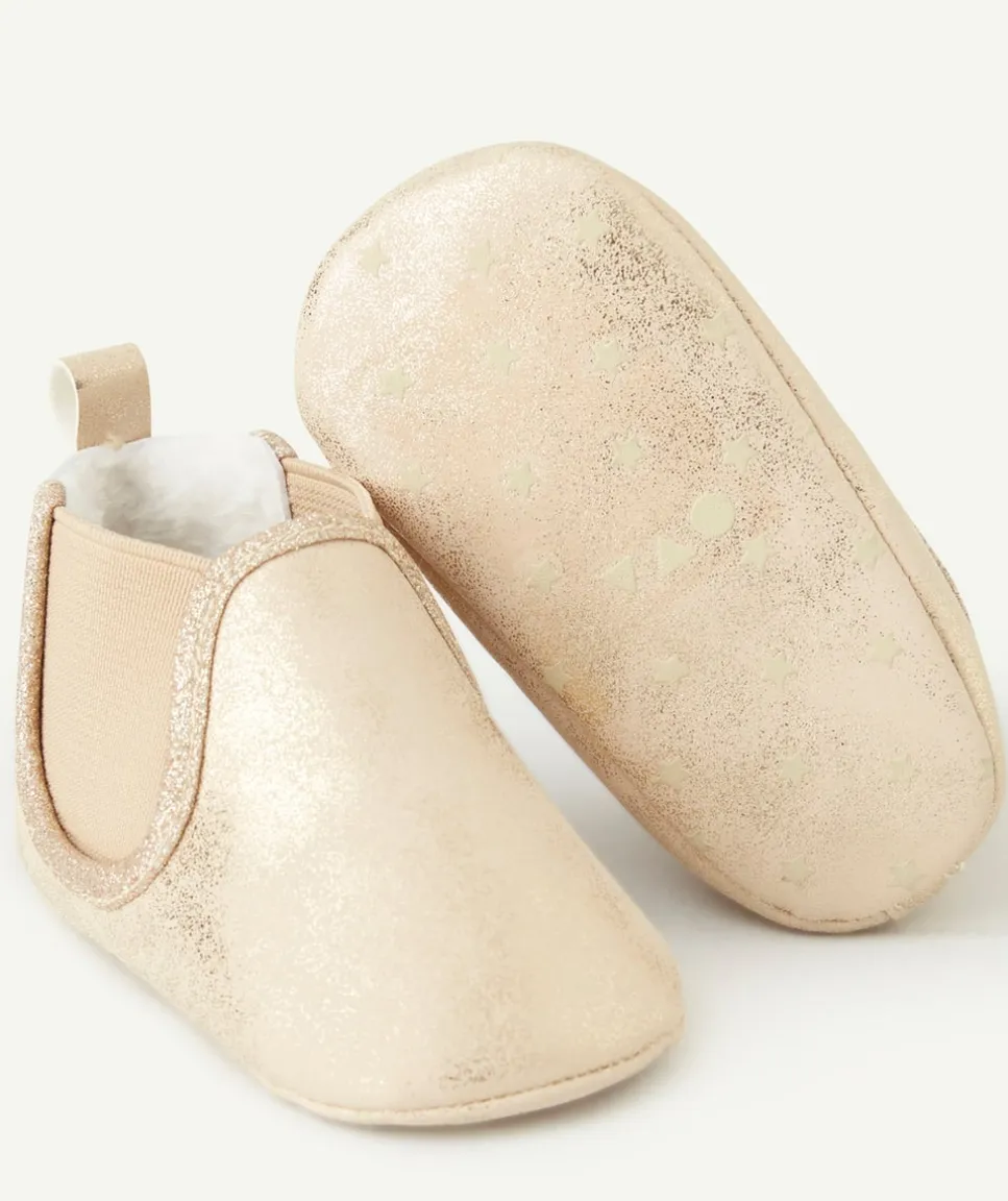 Chaussons élastiqués bébé fille couleur dorée et pailletés