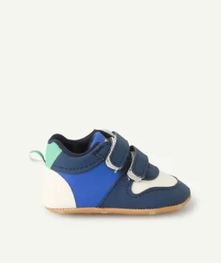 Chaussons style basket bébé garçon bleu et blanc