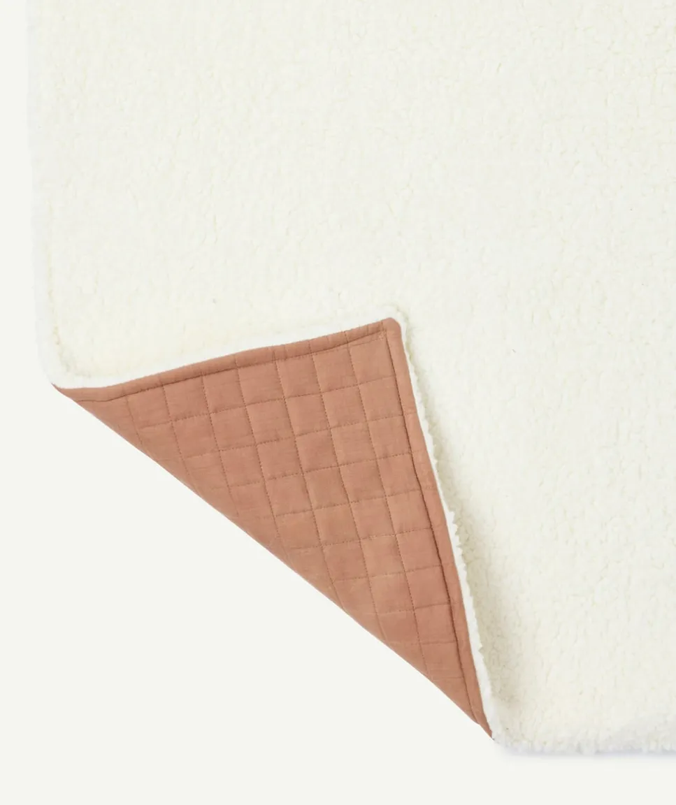 Couverture effet sherpa blanc et marron réversible