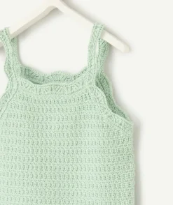Débardeur fille en crochet vert pale