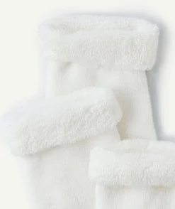 Le lot de 3 paires de chaussettes de naissance