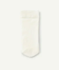 Les collants blancs en voile