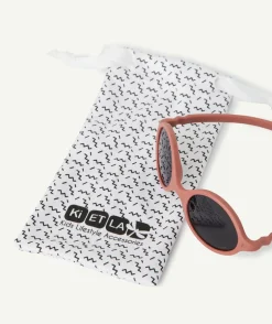 Les lunettes de soleil terracotta et souples 0-12 mois