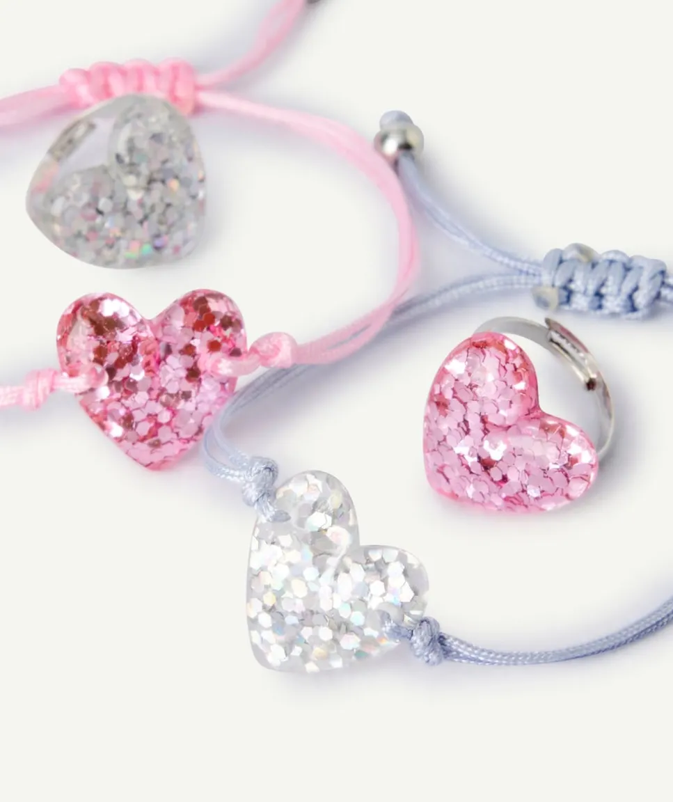 Lot bagues et bracelets cœur pour fille
