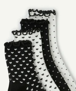 Lot chaussettes fille noir blanc cœurs volants