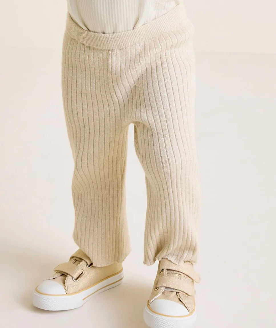Pantalon droit bébé fille en maille côtelé écru avec fil couleur dorée