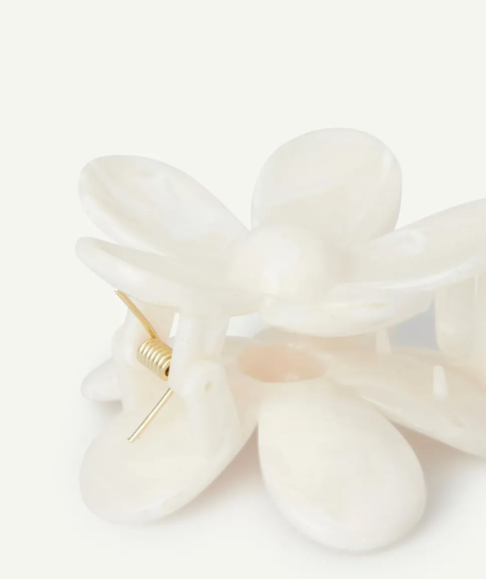 Pince à cheveux fleur fille blanche
