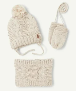 Set tricot bébé garçon écru en fibres recyclées moufles snood et bonnet