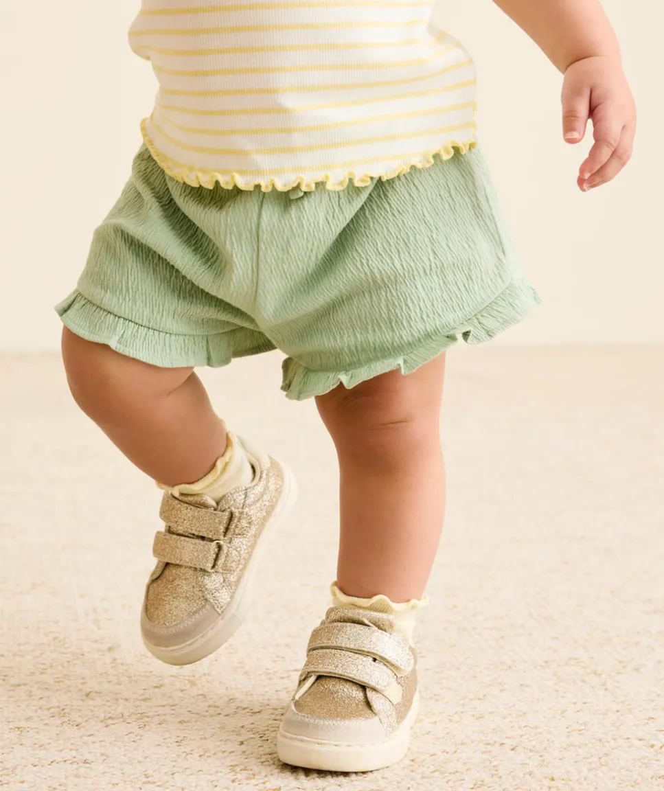 Short bébé fille vert à volants
