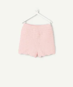 Short fille en crochet rose pastel