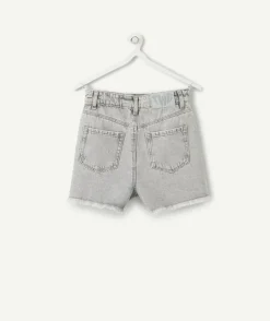 Short fille mom jean gris