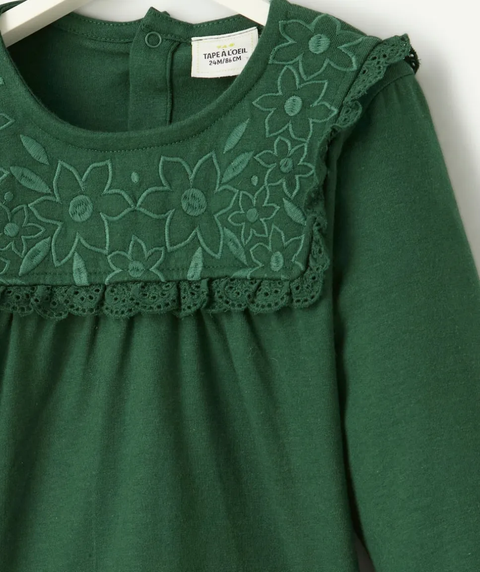 T-shirt bébé fille en coton bio vert avec broderies et volants