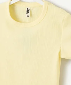 T-shirt fille ajusté jaune